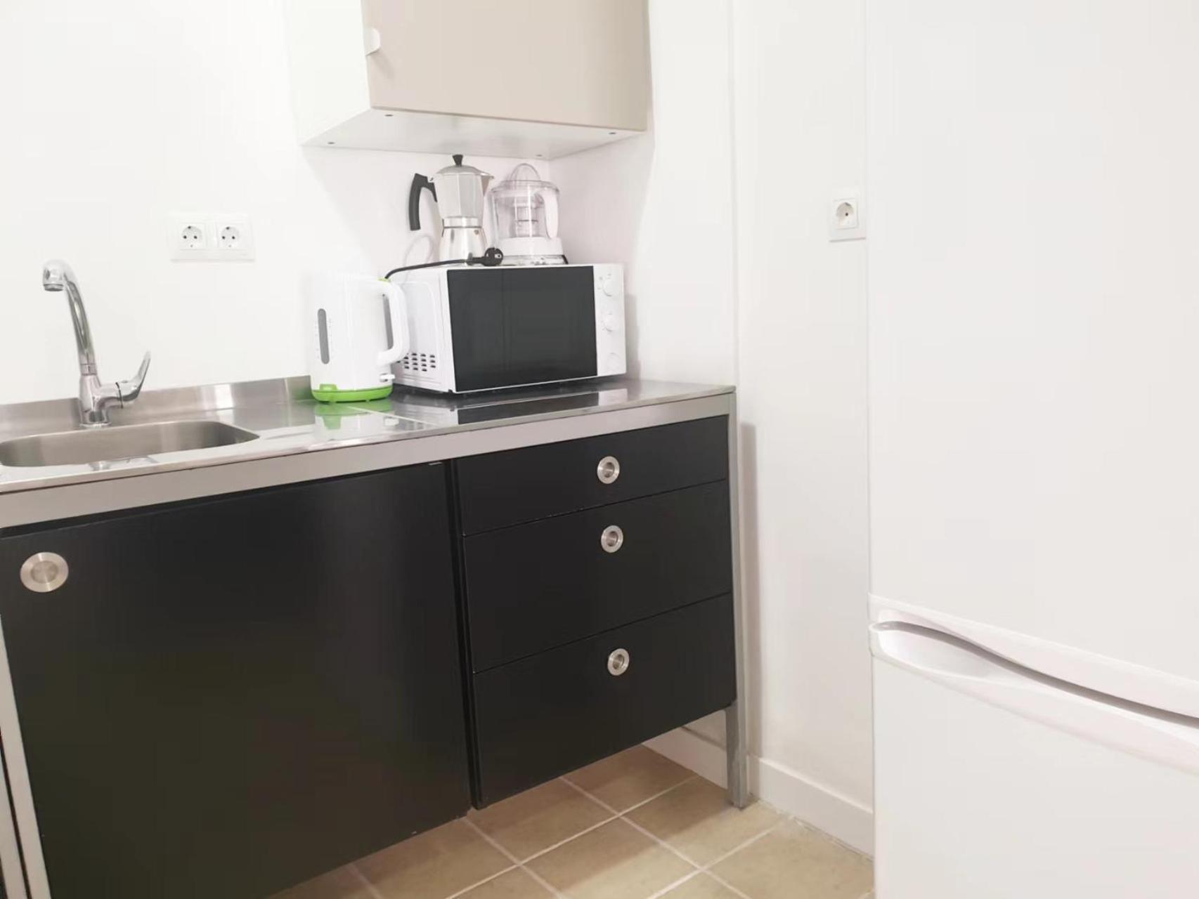 Picasso'S Neighbor Apartman Málaga Kültér fotó