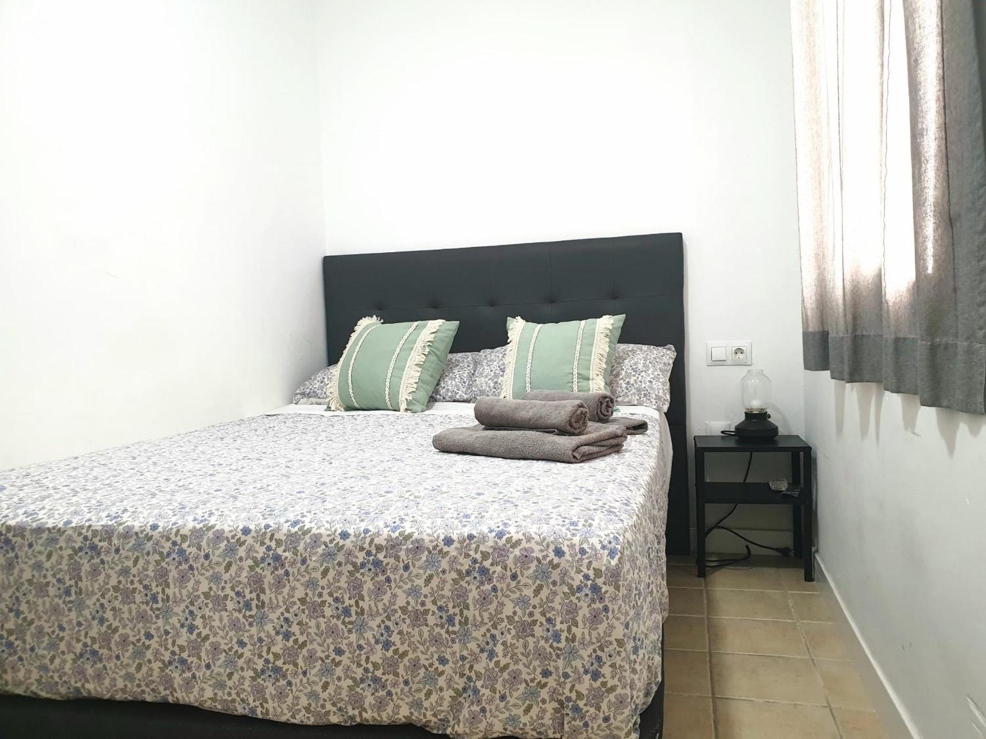 Picasso'S Neighbor Apartman Málaga Kültér fotó